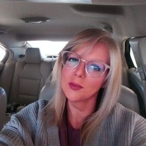 Meet your Posher, Lesley